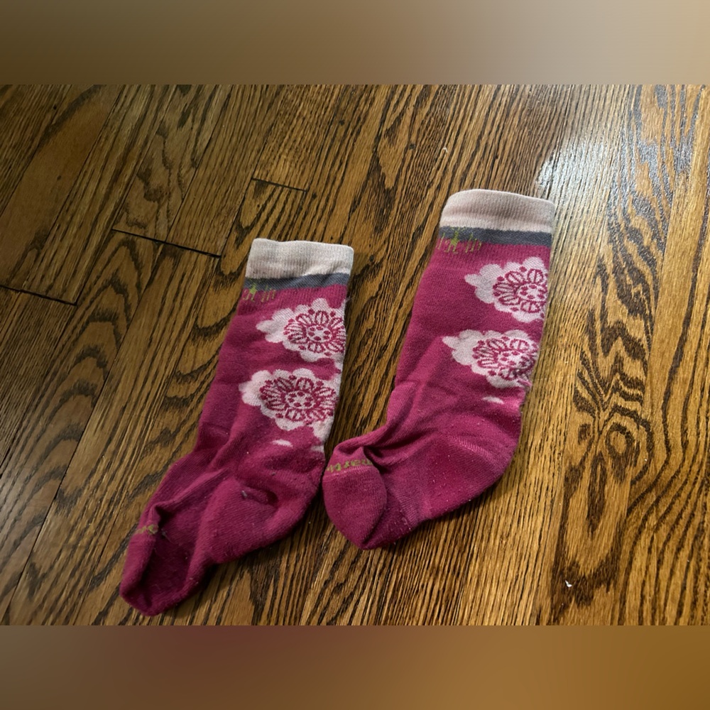 Pink flower smartwool socks size xs kids